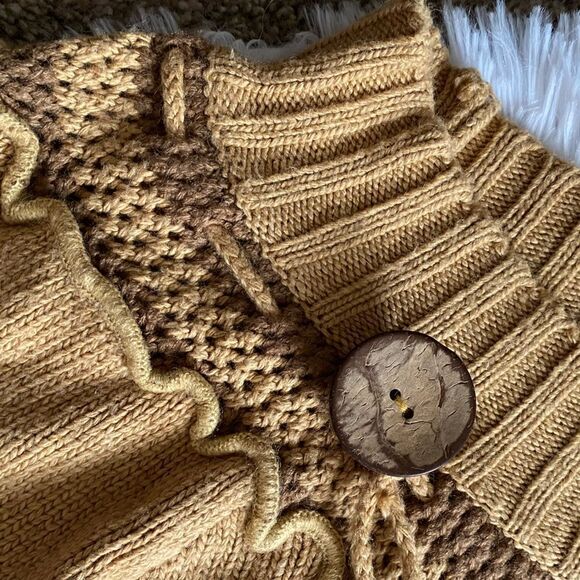 Pura Vida Ruffled Sweater Angora Blend Retro Womens Size Large - Picture 10 of 11